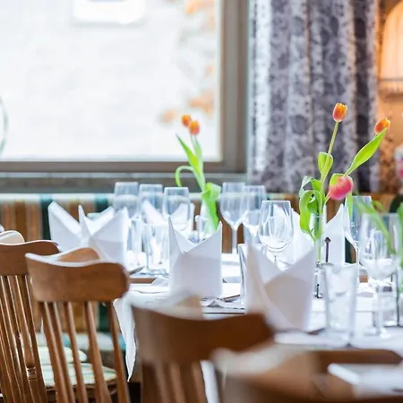 Hotel Zum Kirchenwirt 3*