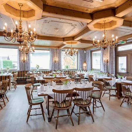 Zum Kirchenwirt Hotel