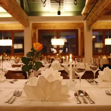 Zum Kirchenwirt Hotel 3*