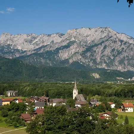 Zum Kirchenwirt ホテル