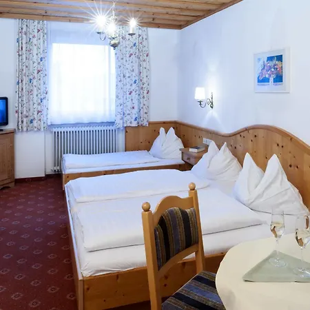 Zum Kirchenwirt Puch bei Hallein