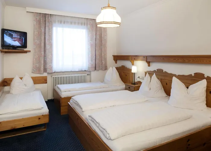 Zum Kirchenwirt Hotel Puch bei Hallein